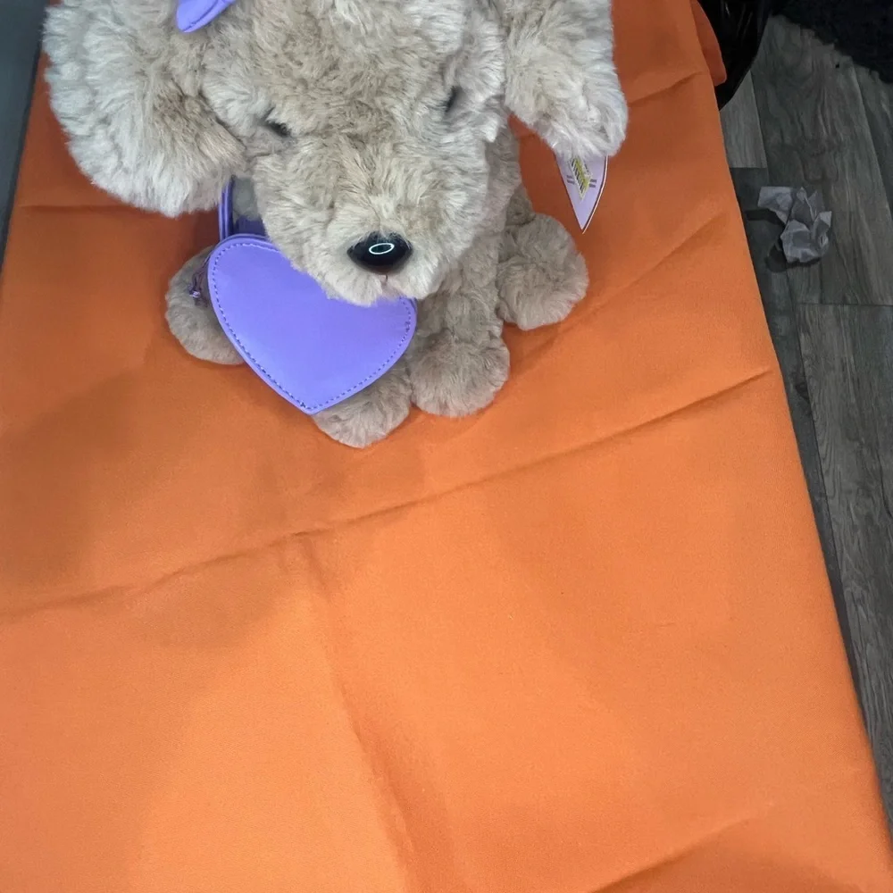 FAO Schwarz Plush Dog with Purple Heart bag - Picture 14 of 14